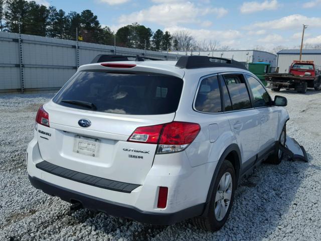 4S4BRDLC9B2319489 - 2011 SUBARU OUTBACK 3. WHITE photo 4