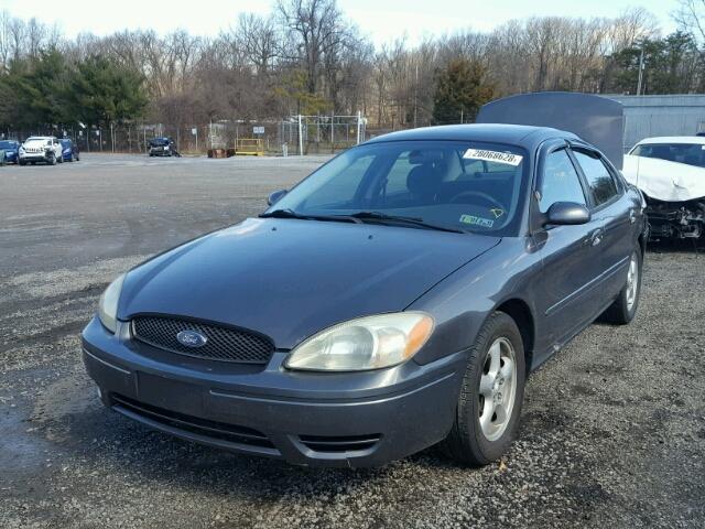 1FAFP53U04G113371 - 2004 FORD TAURUS SE GRAY photo 2