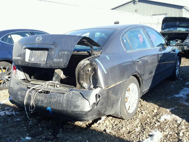 1N4AL11D25C385611 - 2005 NISSAN ALTIMA S GRAY photo 4