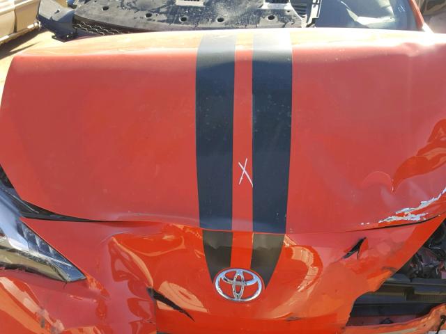 JF1ZNAA10H8708578 - 2017 TOYOTA 86 BASE ORANGE photo 7