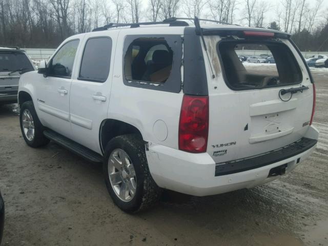 1GKFK13077R186989 - 2007 GMC YUKON WHITE photo 3