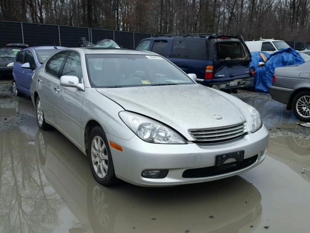 JTHBF30G525023574 - 2002 LEXUS ES 300 SILVER photo 1