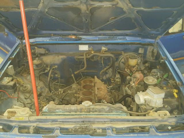 JT4RN55E5G0170424 - 1986 TOYOTA PICKUP 1 T BLUE photo 7