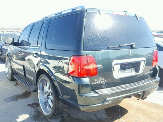 5LMFU27R03LJ33027 - 2003 LINCOLN NAVIGATOR GREEN photo 3