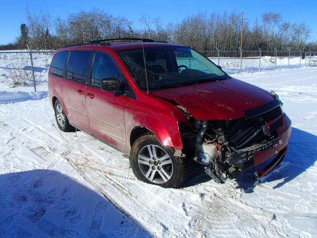 2D4RN4DE9AR184788 - 2010 DODGE GRAND CARA RED photo 1