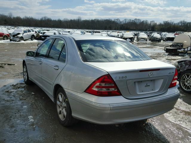 WDBRF92H07F885321 - 2007 MERCEDES-BENZ C 280 4MAT SILVER photo 3