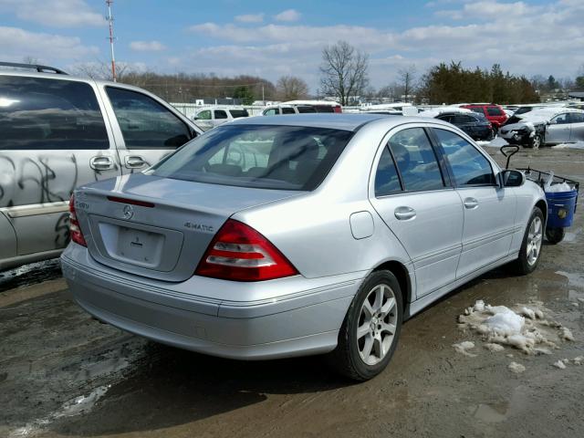 WDBRF92H07F885321 - 2007 MERCEDES-BENZ C 280 4MAT SILVER photo 4