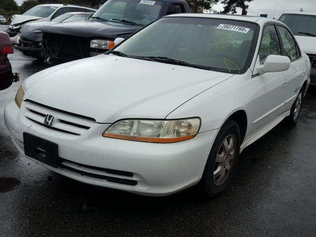 JHMCG66891C007990 - 2001 HONDA ACCORD EX WHITE photo 2