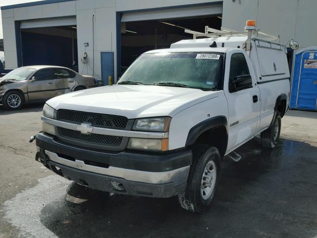 1GCHK24U03E188208 - 2003 CHEVROLET SILVERADO WHITE photo 2