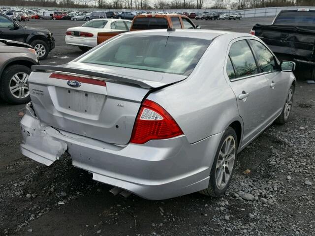 3FAHP0HA6CR102120 - 2012 FORD FUSION SE SILVER photo 4