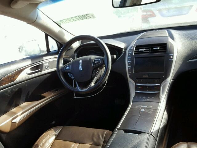 3LN6L2GK1FR626133 - 2015 LINCOLN MKZ WHITE photo 9