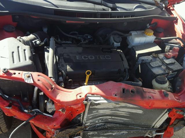 KL1TD56E49B357174 - 2009 CHEVROLET AVEO LS 红色 照片 7
