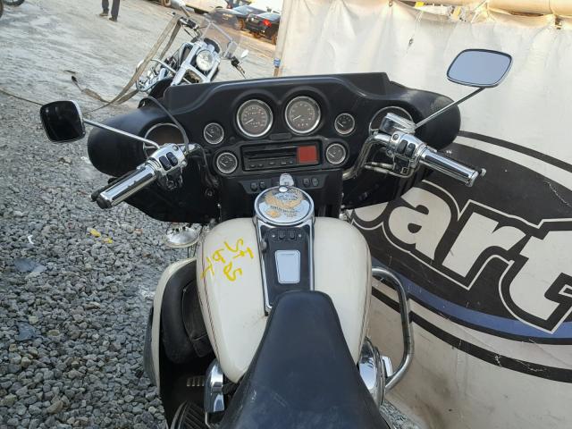 1HD1FCW15XY632278 - 1999 HARLEY-DAVIDSON FLHTCUI Кремовый фото 5