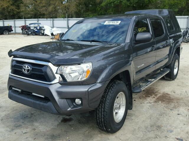 5TFJU4GN8DX045587 - 2013 TOYOTA TACOMA DOU GRAY photo 2