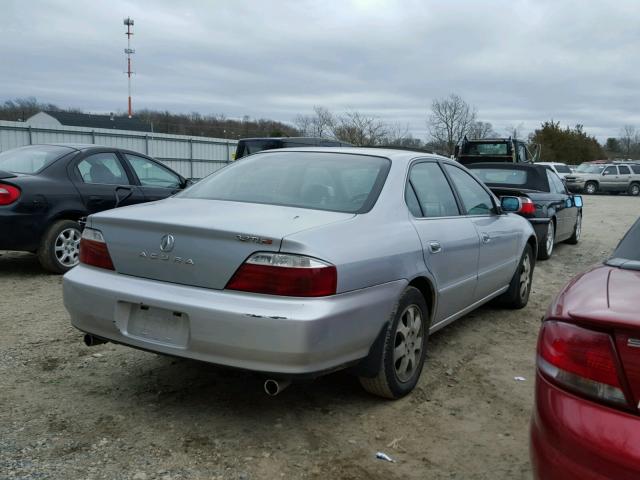 19UUA56812A019728 - 2002 ACURA 3.2TL TYPE SILVER photo 4