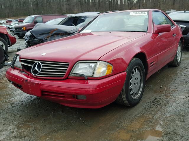 WDBFA63F4TF131426 - 1996 MERCEDES-BENZ SL 320 RED photo 2