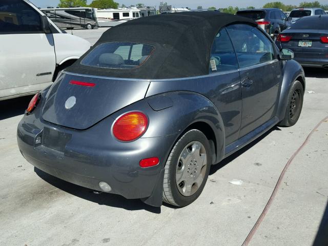 3VWCM31Y65M314311 - 2005 VOLKSWAGEN NEW BEETLE 灰色 照片 4
