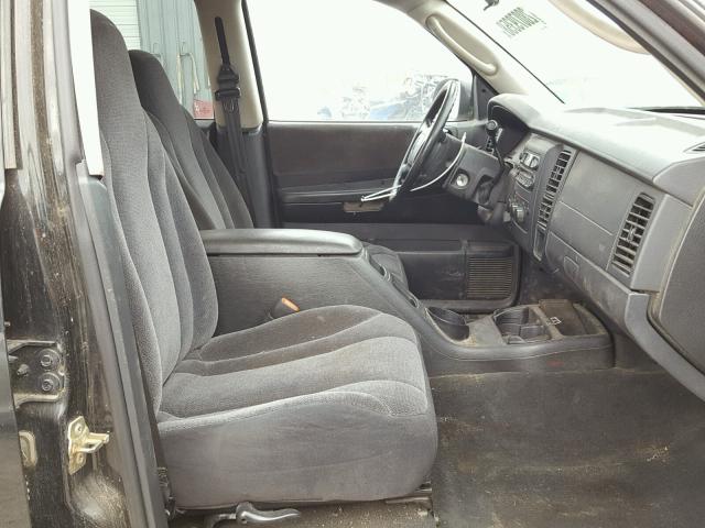 1D7HG48NX4S667258 - 2004 DODGE DAKOTA QUA BLACK photo 5