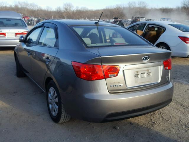 KNAFU4A26A5255758 - 2010 KIA FORTE EX GRAY photo 3