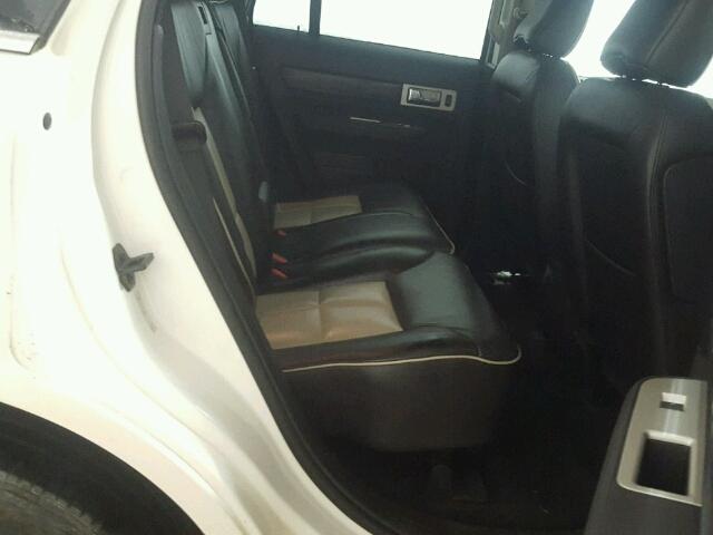 2LMDU88C88BJ07360 - 2008 LINCOLN MKX WHITE photo 6