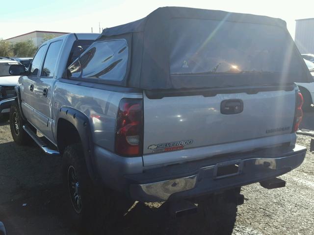 2GCEC13TX41374070 - 2004 CHEVROLET SILVERADO SILVER photo 3