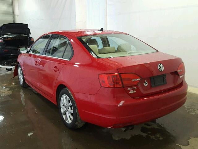 3VWDP7AJ7DM256794 - 2013 VOLKSWAGEN JETTA SE RED photo 3