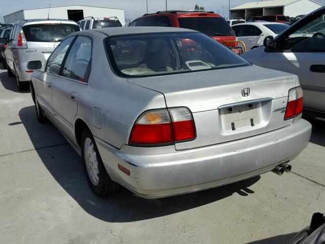 1HGCD5663VA277738 - 1997 HONDA ACCORD EX TAN photo 3