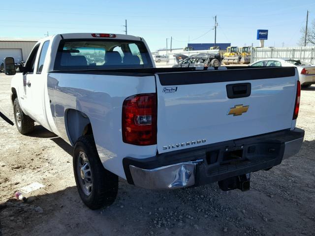 1GC2CVCG0DZ321365 - 2013 CHEVROLET SILVERADO WHITE photo 3