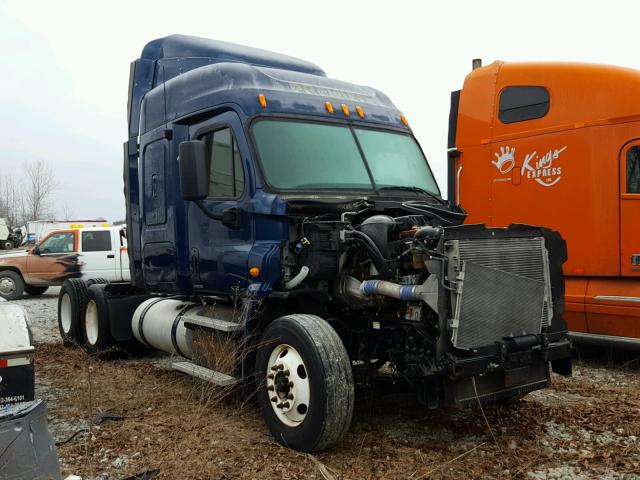 1FUJGLDR5CLAY4826 - 2012 FREIGHTLINER CASCADIA 1 BLUE photo 1