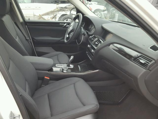 5UXWZ7C37H0X43117 - 2017 BMW X3 SDRIVE2 WHITE photo 5