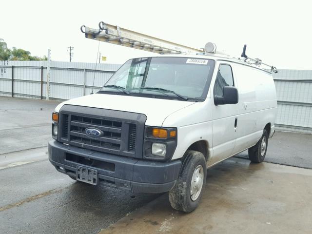 1FTNE24L59DA72681 - 2009 FORD ECONOLINE WHITE photo 2