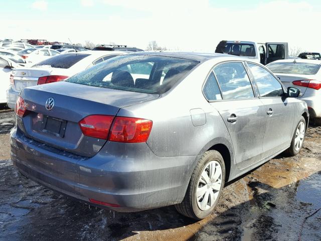 3VW2K7AJ9BM382576 - 2011 VOLKSWAGEN JETTA BASE GRAY photo 4