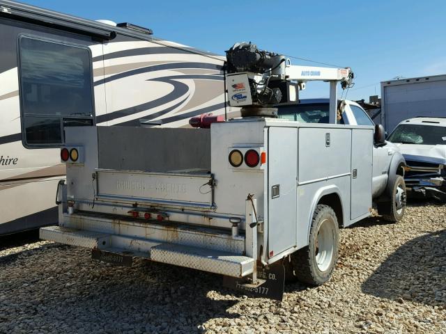 1FDXF47P75EC88015 - 2005 FORD F450 SUPER GRAY photo 4