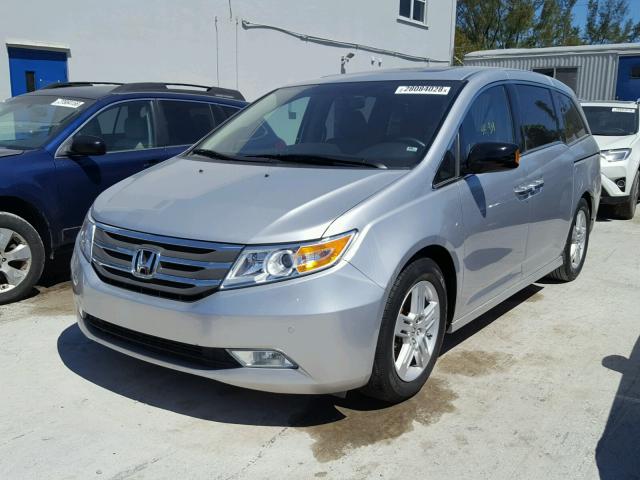 5FNRL5H9XDB012808 - 2013 HONDA ODYSSEY TO SILVER photo 2