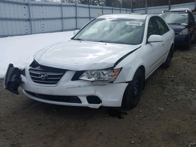 5NPEU46F69H433108 - 2009 HYUNDAI SONATA SE WHITE photo 2