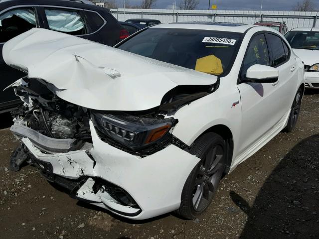 19UUB2F69JA004807 - 2018 ACURA TLX TECH+A WHITE photo 2