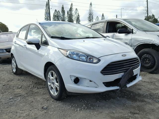 3FADP4EJ4GM150602 - 2016 FORD FIESTA SE WHITE photo 1