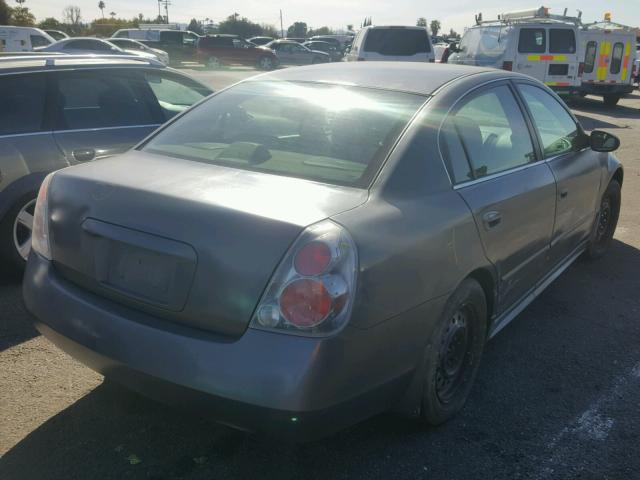 1N4AL11D75C953206 - 2005 NISSAN ALTIMA S GRAY photo 4