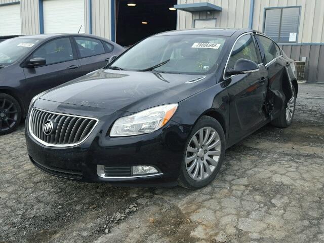 2G4GR5EK1C9131830 - 2012 BUICK REGAL BLACK photo 2