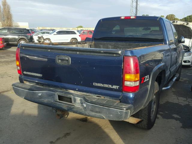 1GCEK19T7YE377703 - 2000 CHEVROLET SILVERADO BLUE photo 4