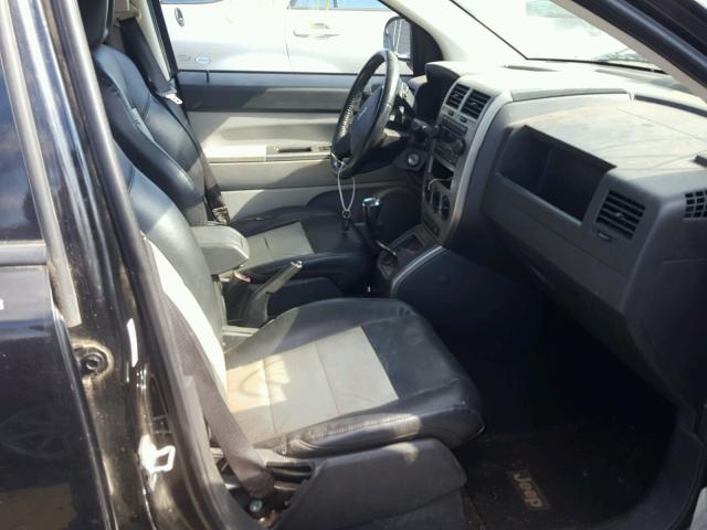 1J8FF57W77D241355 - 2007 JEEP COMPASS LI BLACK photo 5