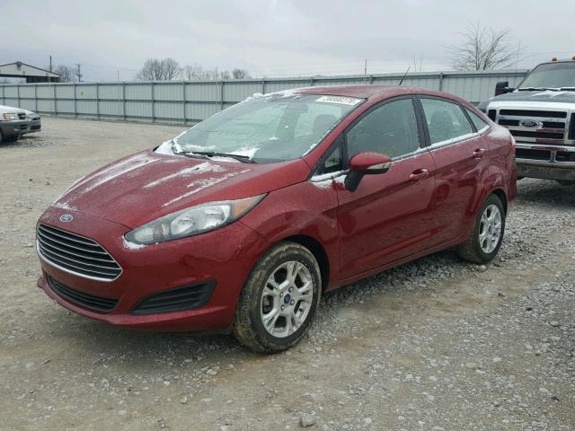 3FADP4BJ1EM176608 - 2014 FORD FIESTA SE RED photo 2