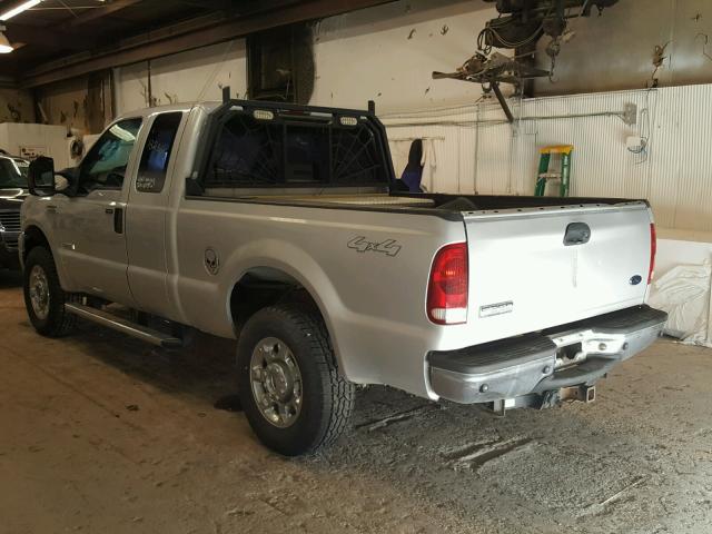 1FTSX21P66EA09390 - 2006 FORD F250 SUPER SILVER photo 3