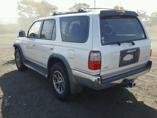 JT3GN86R4V0052165 - 1997 TOYOTA 4RUNNER SR SILVER photo 3