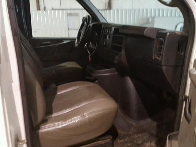 1GCSHAF44E1124730 - 2014 CHEVROLET EXPRESS G1 WHITE photo 5