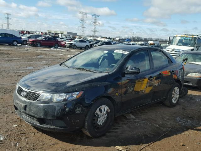 KNAFU4A28B5442520 - 2011 KIA FORTE EX BLACK photo 2