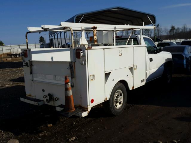 1GBHK24U75E163538 - 2005 CHEVROLET SILVERADO WHITE photo 4