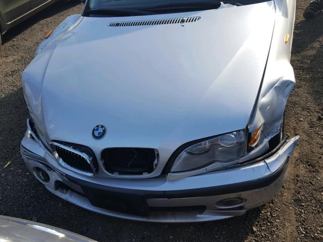 WBAEW53403PN30297 - 2003 BMW 330 XI SILVER photo 7