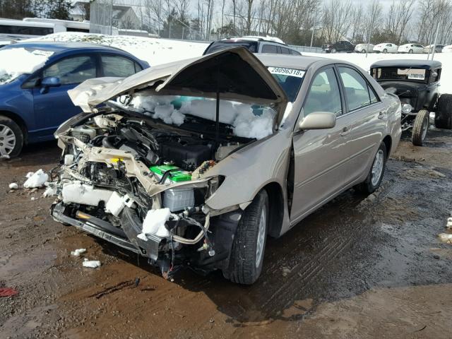 4T1BF30K03U037505 - 2003 TOYOTA CAMRY LE BEIGE photo 2