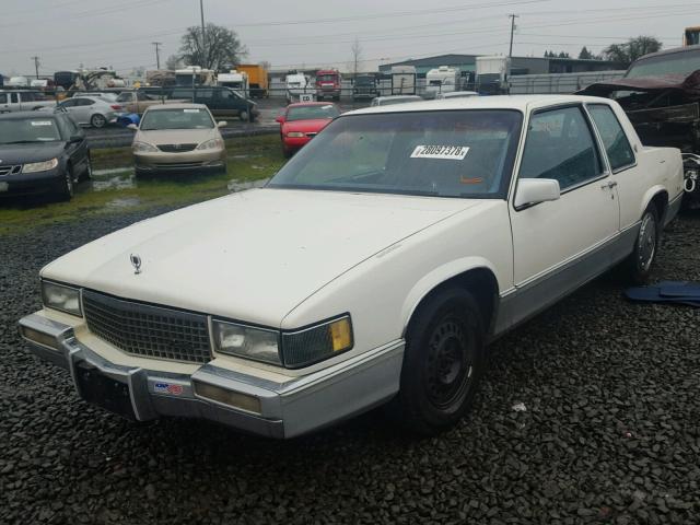 1G6CD1337L4356023 - 1990 CADILLAC DEVILLE WHITE photo 2